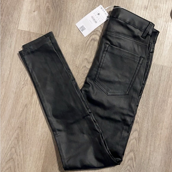 NWT Bershka High Waisted Coated Faux Leather Pants, US 4 (see below) - Picture 2 of 4